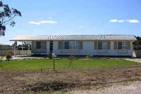2 Beryl Ct, Bordertown, SA 5268