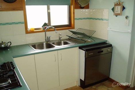 Property photo of 4 Daniel Street Lota QLD 4179