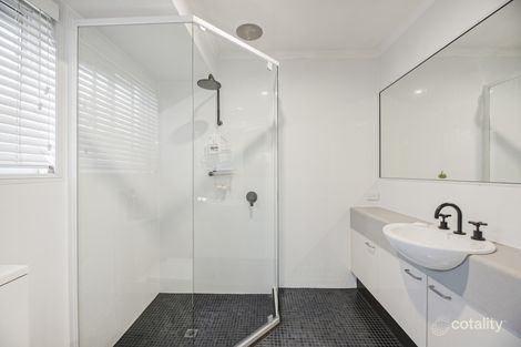 Property photo of 9 Greenway Place Mountain Creek QLD 4557