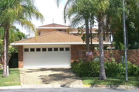 15 Glenbrook Ave, Benowa, QLD 4217