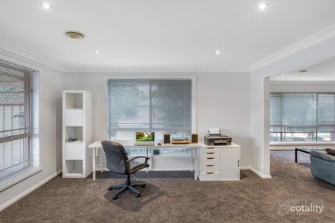 Property photo of 19 Nantilla Crescent Werribee VIC 3030
