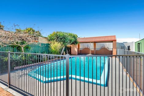 Property photo of 8 Ledger Street Warnbro WA 6169