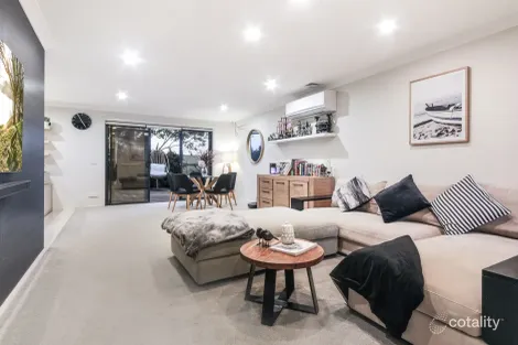 Property photo of 10 Esme Lane Parade Narwee NSW 2209