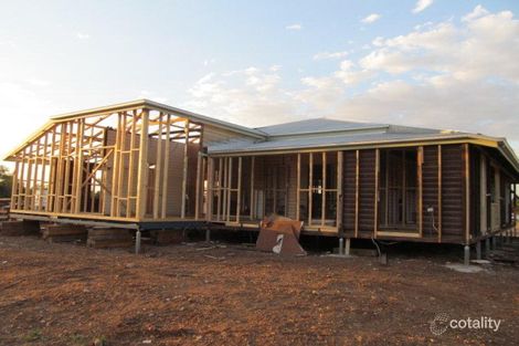 Property photo of 6 Windmill Lane Emerald QLD 4720