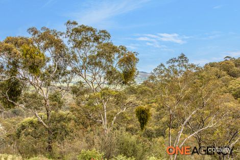 Property photo of 6 Evan Place Jerrabomberra NSW 2619