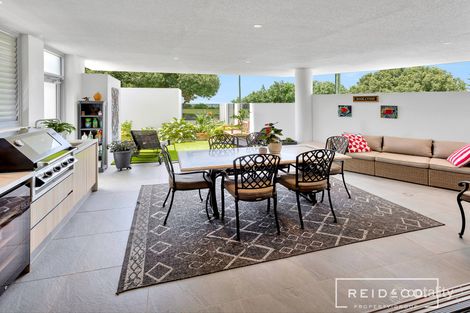 Property photo of 1/131 Flinders Parade Scarborough QLD 4020