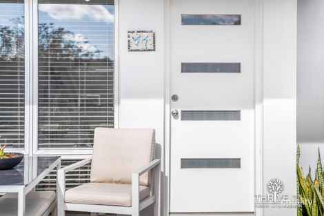 11 Paroo Way, Wandi, WA 6167