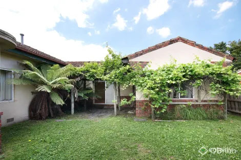 Property photo of 112 Warrigal Road Oakleigh VIC 3166
