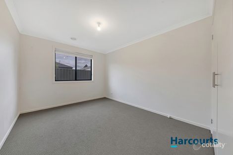Property photo of 12 Serengeti Circuit Tarneit VIC 3029