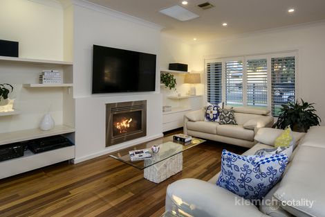 Property photo of 113 Ashbrook Avenue Trinity Gardens SA 5068