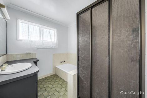 Property photo of 7 Hickory Avenue Kin Kora QLD 4680