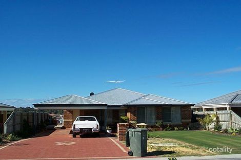 71 Lithgow Dr, Clarkson, WA 6030