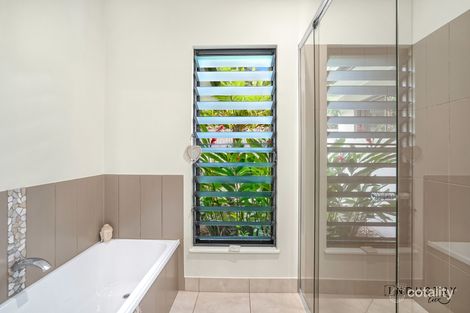 Property photo of 4 Kedumba Close Smithfield QLD 4878