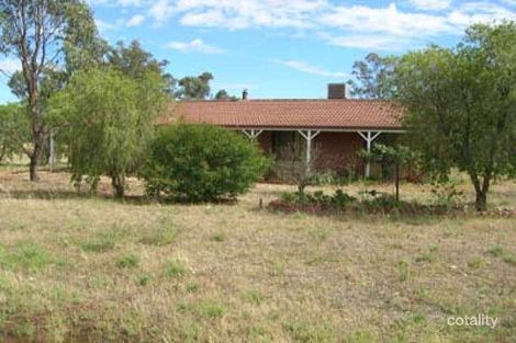 30 Spring St, Ganmain, NSW 2702