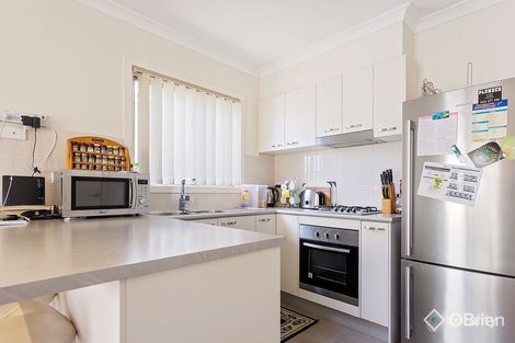 Property photo of 2 Richmond Crescent Werribee VIC 3030
