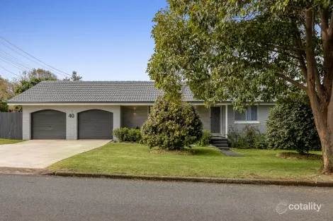40 Debra St, Centenary Heights, QLD 4350