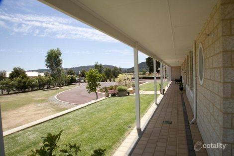 Property photo of 12 Fairbairn Road Serpentine WA 6125