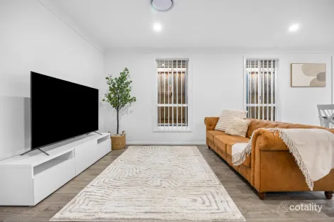Property photo of 10 Makatea Street Boolaroo NSW 2284