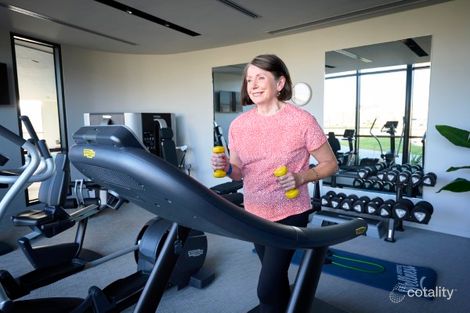 40/9 Twynam Rd, Clyde North, VIC 3978