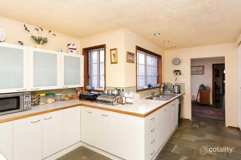 Property photo of 21 Walker Crescent Jerrabomberra NSW 2619