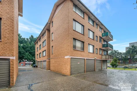 30/132 Moore St, Liverpool, NSW 2170