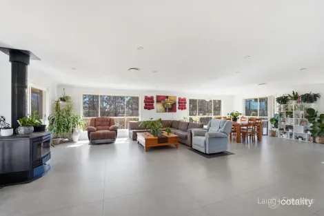 Property photo of 70 Robinsons Lane Guyra NSW 2365