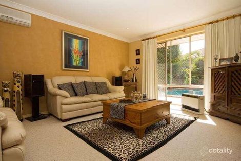 Property photo of 8 Boreen Court Helensvale QLD 4212