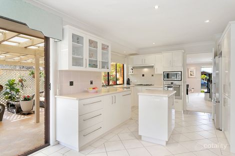 Property photo of 20 Hawkesbury Close Bateau Bay NSW 2261