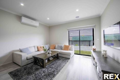 Property photo of 3 Dalwood Way Wollert VIC 3750