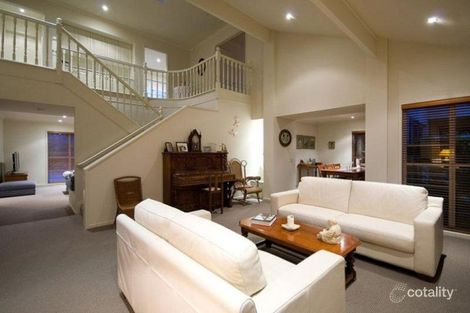 Property photo of 3 Van Diemen Place Hollywell QLD 4216