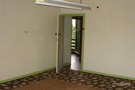 Property photo of 13 William Street Yakamia WA 6330