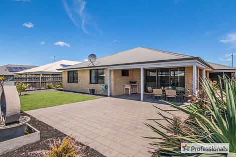 Property photo of 15 Amethyst Approach Wellard WA 6170