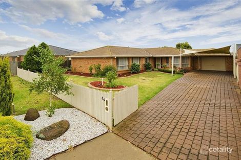 Property photo of 54 Flinders Crescent Wyndham Vale VIC 3024