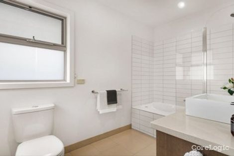 Property photo of 2/1 Allan Street Aberfeldie VIC 3040