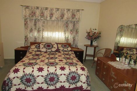 Property photo of 33 Buxton Crescent Peterborough SA 5422