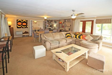 Property photo of 201 Mahoneys Road Woodend VIC 3442