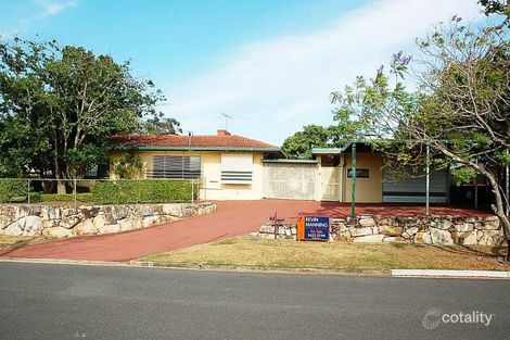 13 Pareena Cres, Mansfield, QLD 4122