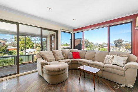 Property photo of 14 Finnerty Place Kambah ACT 2902
