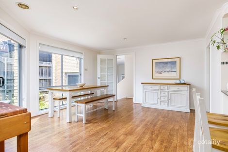 Property photo of 12 Siroset Close Dunlop ACT 2615