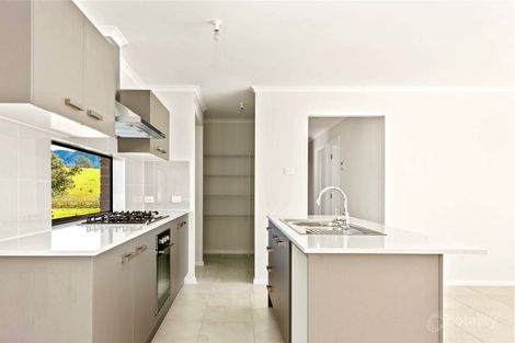 Property photo of 88 Brotheridge Avenue Calderwood NSW 2527