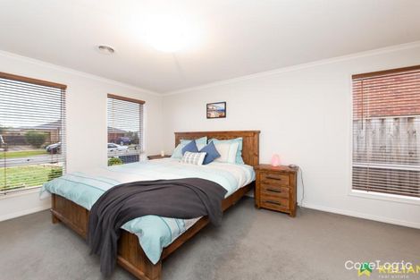 Property photo of 8 Mint Place Point Cook VIC 3030