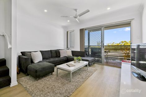 Property photo of 40/30 Taylor Place Mackenzie QLD 4156