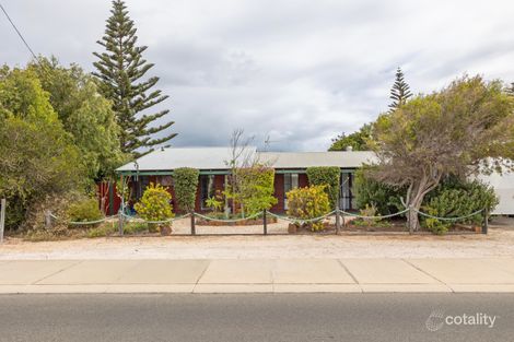 2 Coubrough Pl, Jurien Bay, WA 6516