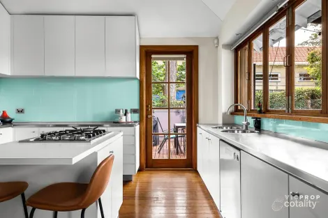 Property photo of 122 Marshall Street Ivanhoe VIC 3079