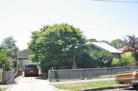 8 Wattle Gr, Coburg, VIC 3058