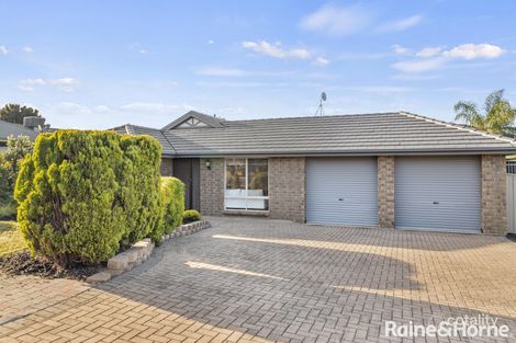 Property photo of 16 Barnes Crescent Woodcroft SA 5162