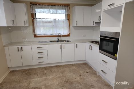 Property photo of 33 Waniora Street Devonport TAS 7310