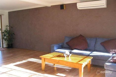 Property photo of 27 Scarsborough Crescent Bligh Park NSW 2756