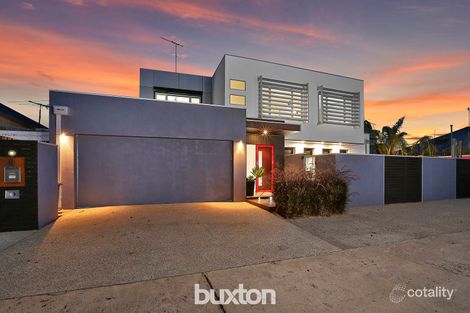 8 Rankin Rd, Herne Hill, VIC 3218