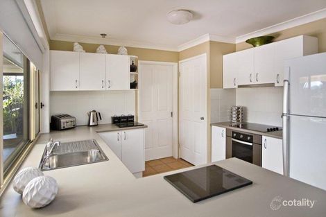 Property photo of 4 Brighton Parade Forest Lake QLD 4078